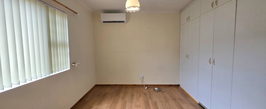 3 Bedroom Property for Sale in Franskraal Western Cape